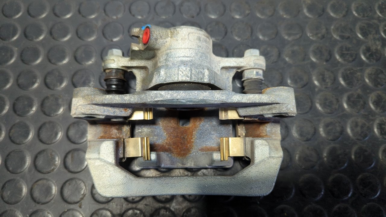 PINZA DE FRENO TRASERA DERECHA SUBARU IMPREZA G12 - vista 3