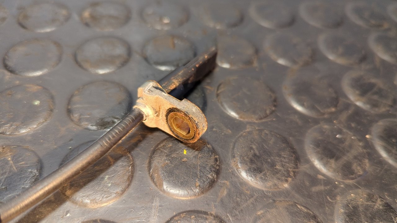 SENSOR ABS TRASERO DERECHO SUBARU IMPREZA G12 - vista 5