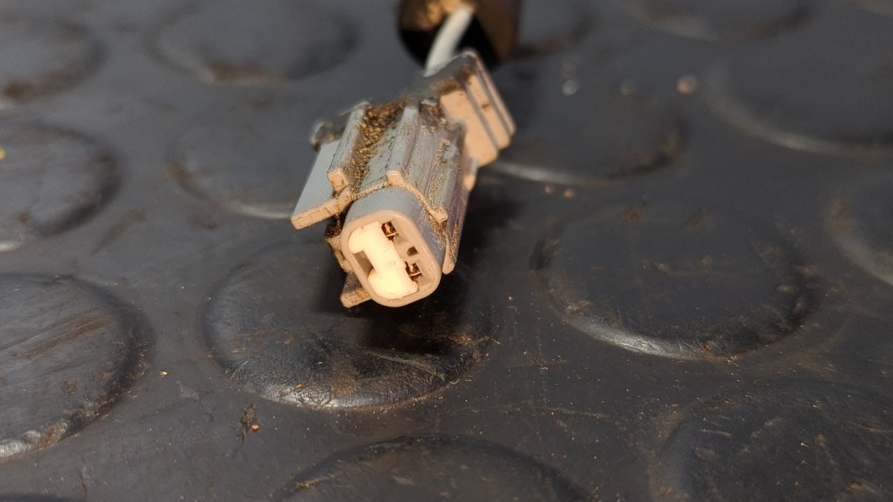 SENSOR ABS TRASERO DERECHO SUBARU IMPREZA G12 - vista 4