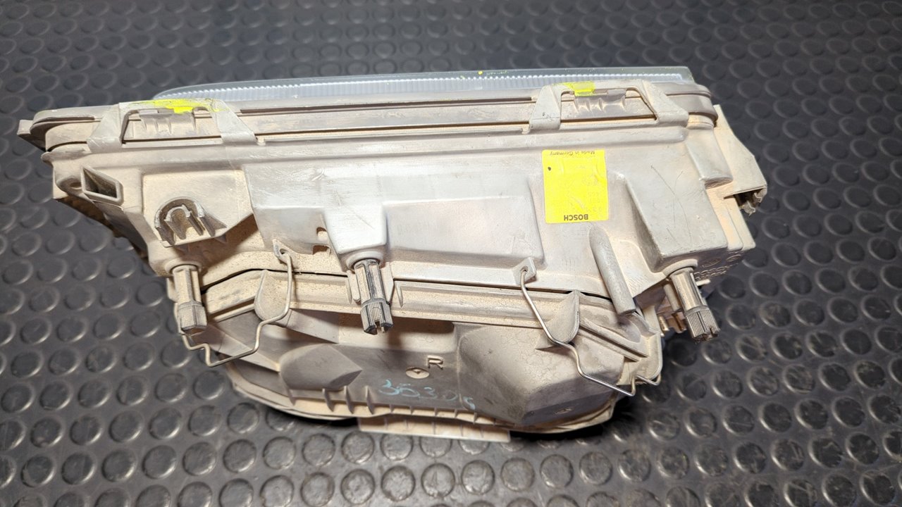 FARO DERECHO MERCEDES-BENZ CLASE E (W124) BERLINA - vista 4