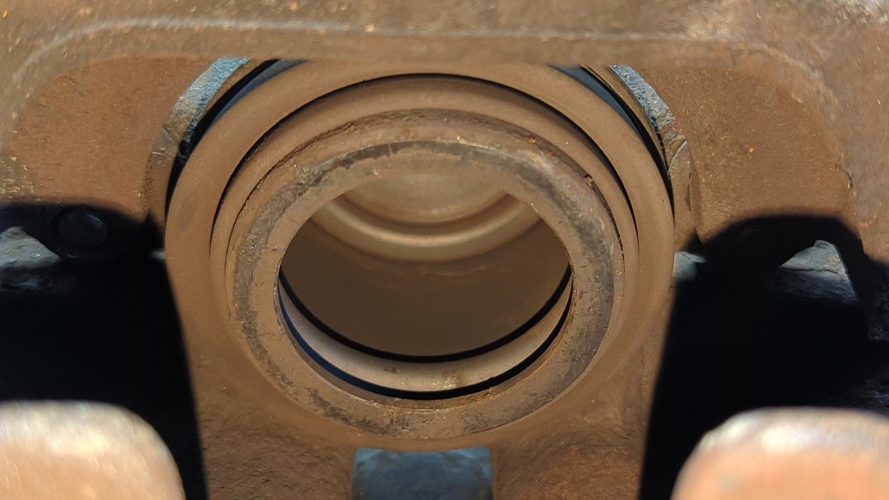 PINZA DE FRENO DELANTERA IZQUIERDA VOLKSWAGEN GOLF V BERLINA (1K1) - vista 5