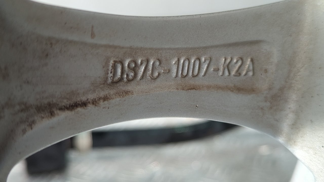 JUEGO LLANTAS FORD MONDEO LIM. - vista 7