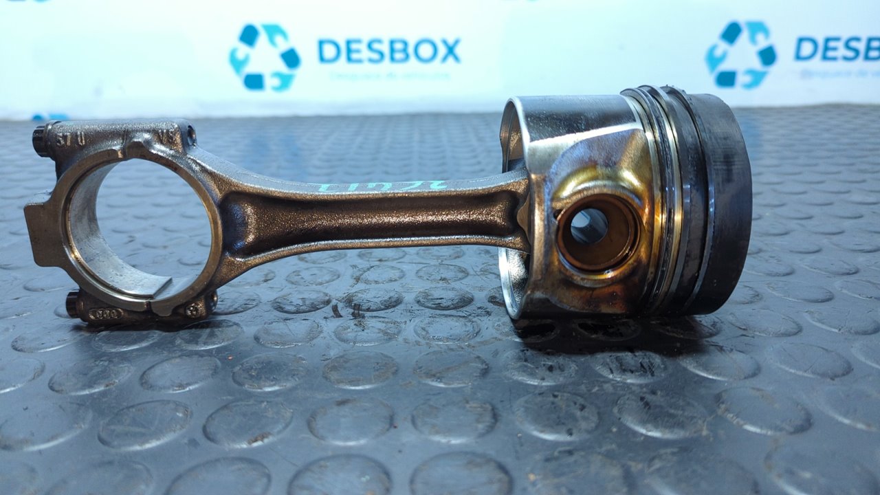 PISTON VOLKSWAGEN GOLF VI (5K1)