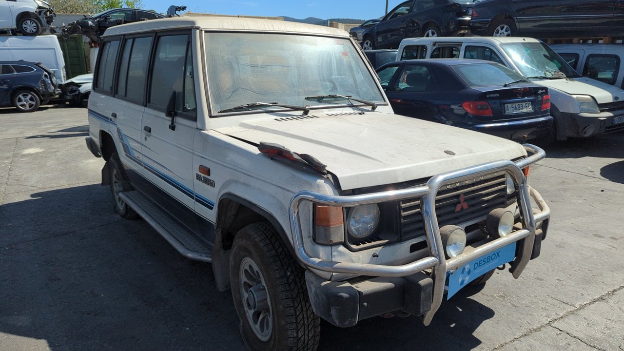 MITSUBISHI MONTERO (L040)