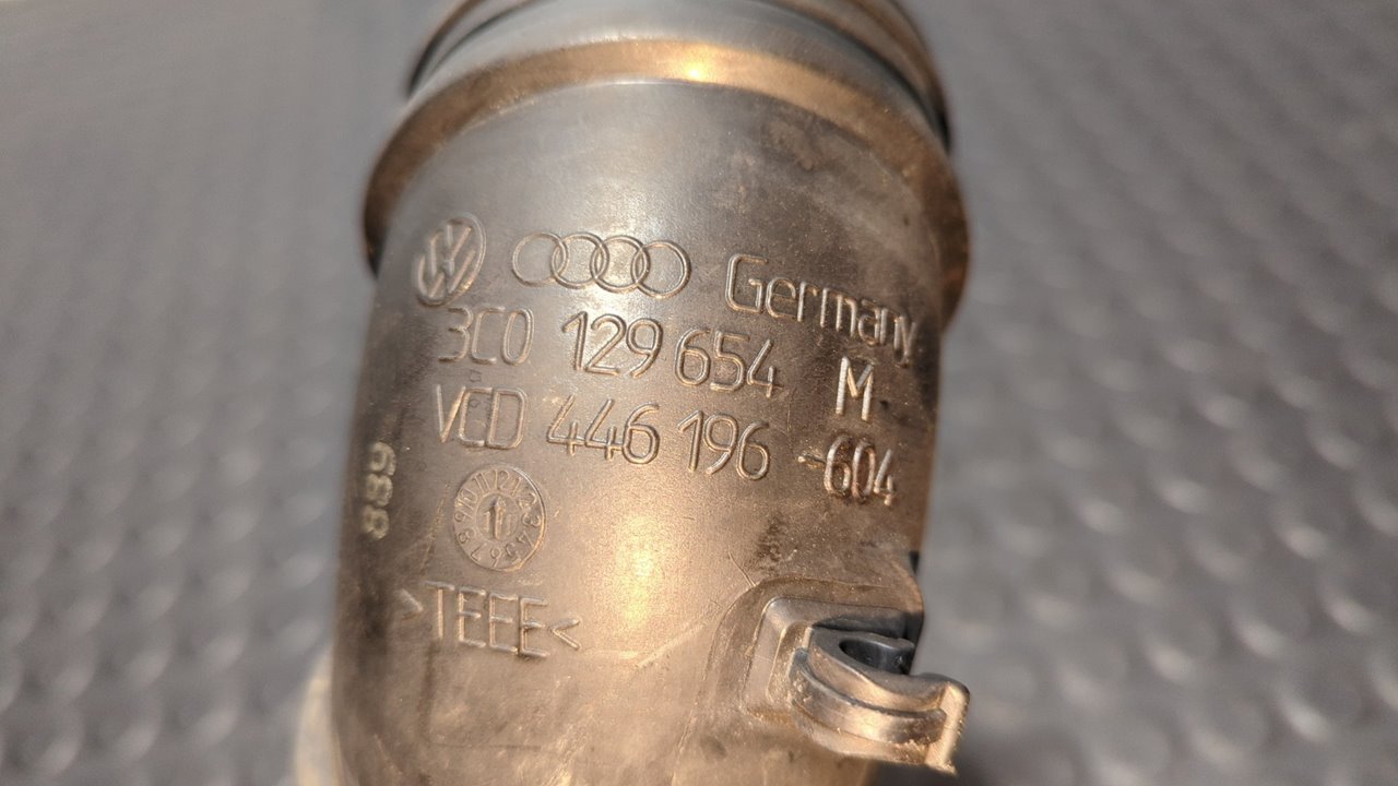 TUBO VOLKSWAGEN GOLF VI (5K1) - vista 2