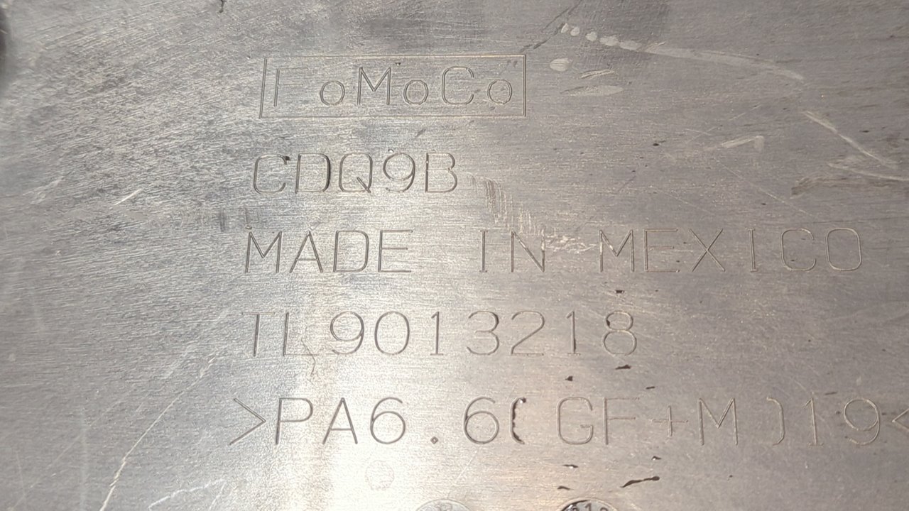 TAPA MOTOR FORD MONDEO LIM. - vista 5