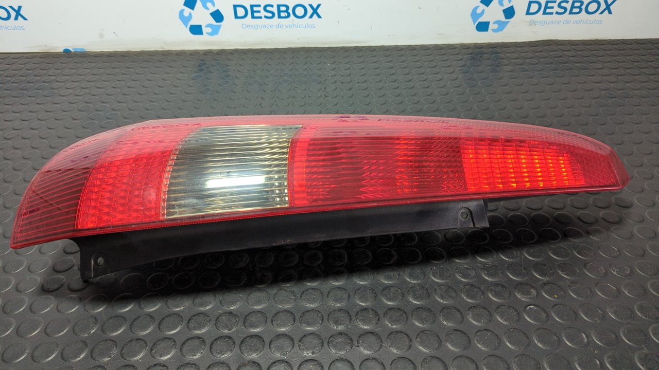 PILOTO TRASERO IZQUIERDO FORD FIESTA (CBK) - vista 6