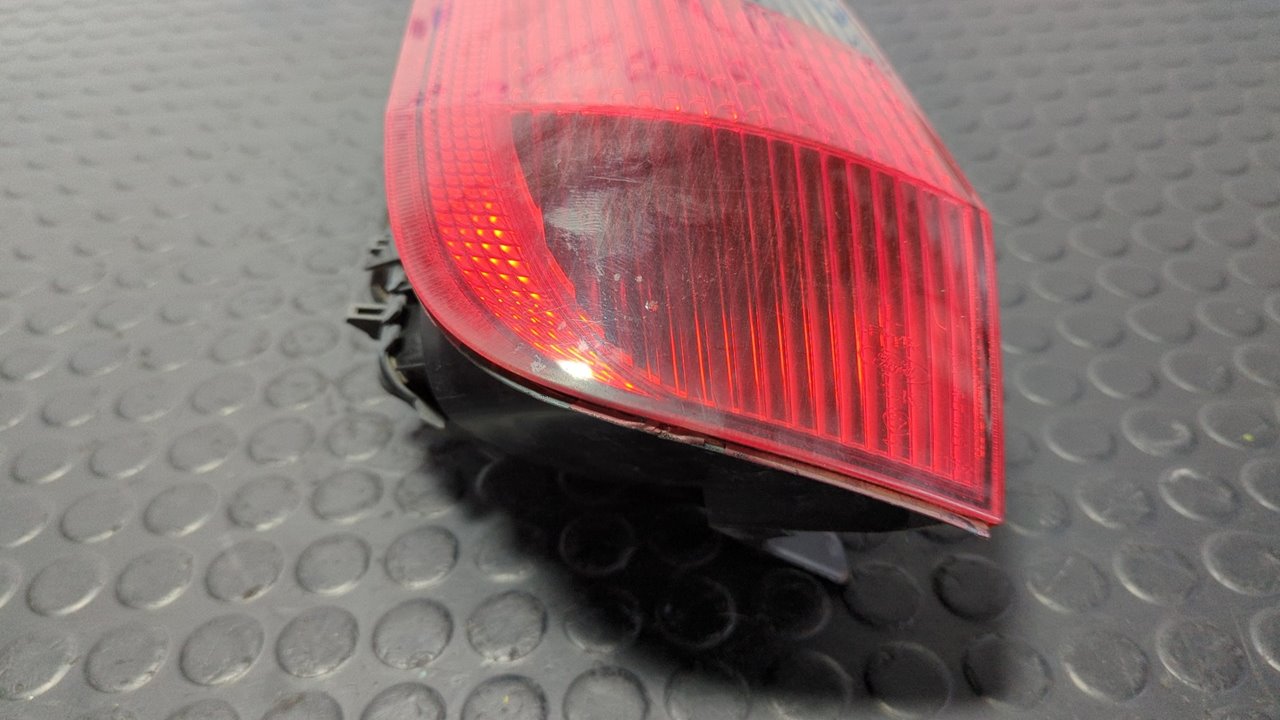 PILOTO TRASERO IZQUIERDO FORD FIESTA (CBK) - vista 3