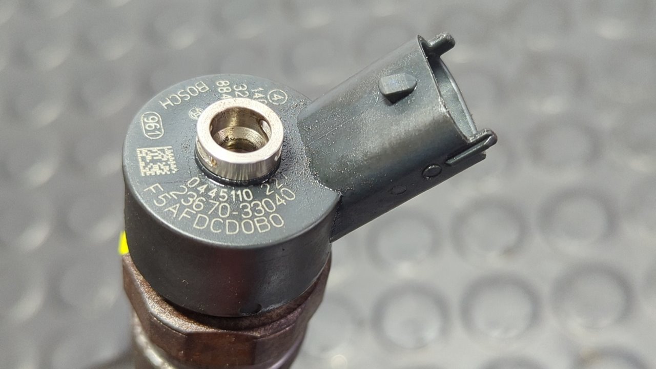 INYECTOR TOYOTA AURIS - vista 2