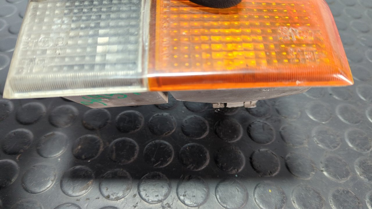 PILOTO DELANTERO DERECHO MITSUBISHI MONTERO (L040) - vista 3