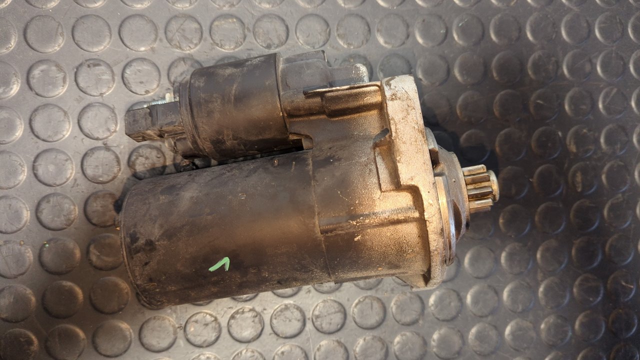 MOTOR ARRANQUE VOLKSWAGEN GOLF IV BERLINA (1J1) - vista 6