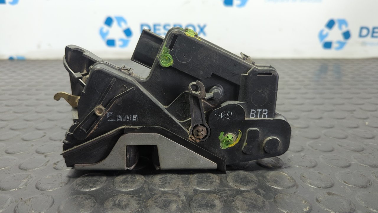 CERRADURA PUERTA DELANTERA DERECHA BMW SERIE 3 COUPE (E46) - vista 3