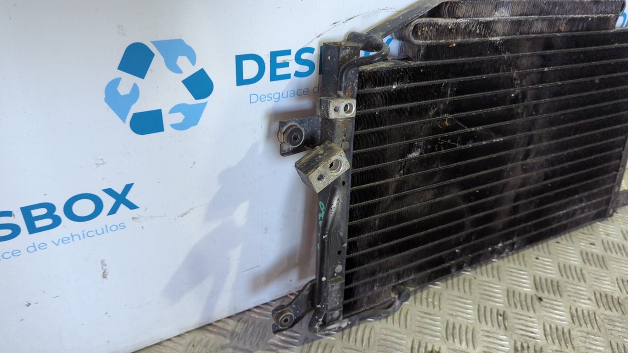 CONDENSADOR / RADIADOR  AIRE ACONDICIONADO MITSUBISHI L 200 (K6/7) - vista 3