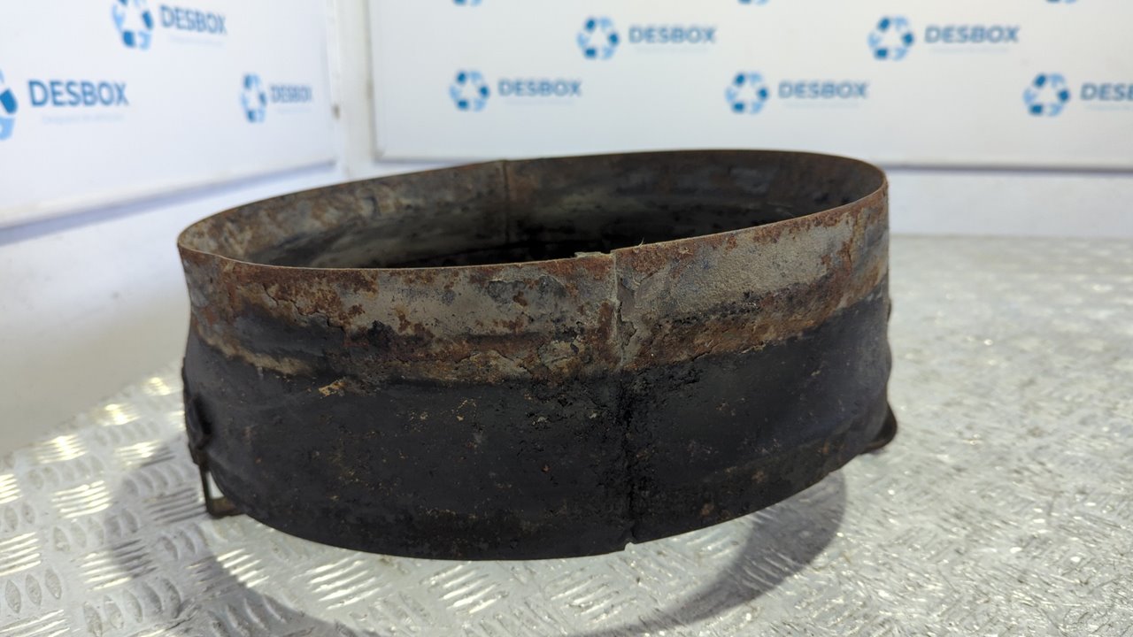 CALANDRA DELANTERA DE RADIADOR LAND ROVER DEFENDER - vista 3