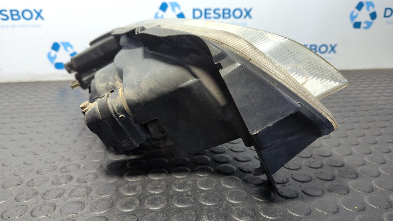 FARO IZQUIERDO PEUGEOT 106 (S2) - vista 3