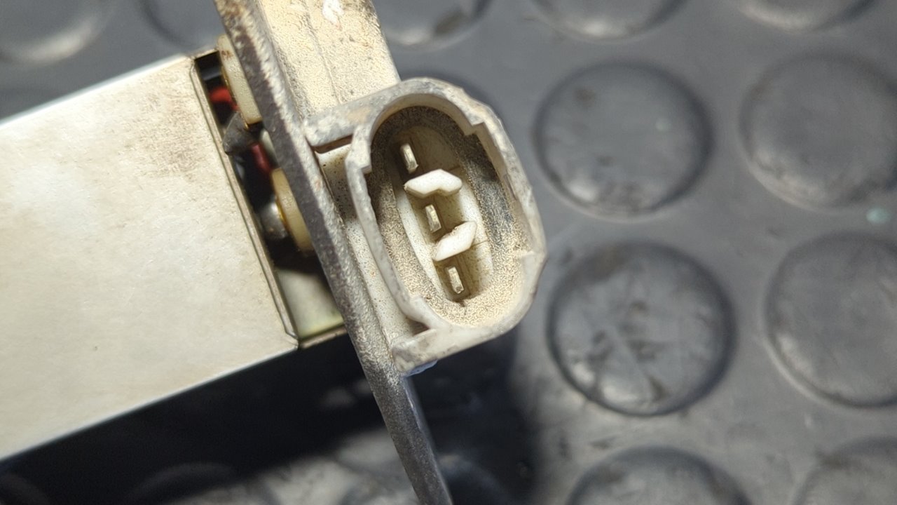 AFORADOR MITSUBISHI L 200 (K6/7) - vista 3