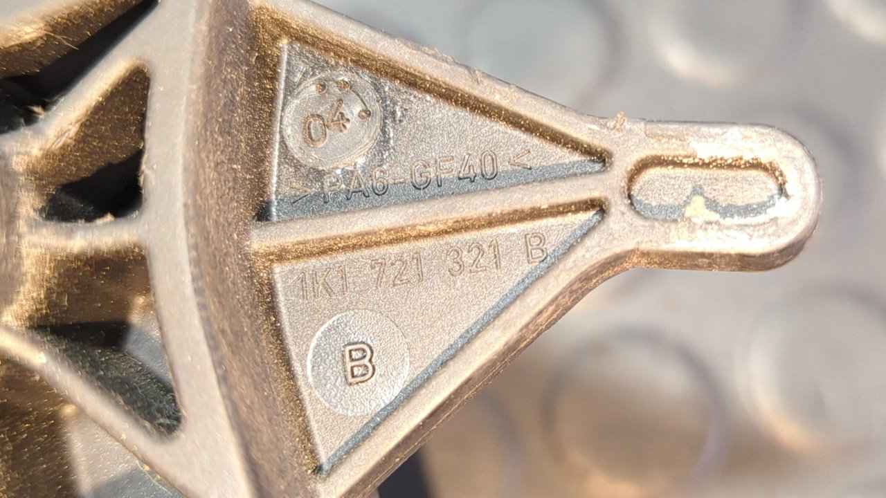 PEDAL EMBRAGUE VOLKSWAGEN GOLF V BERLINA (1K1) - vista 3