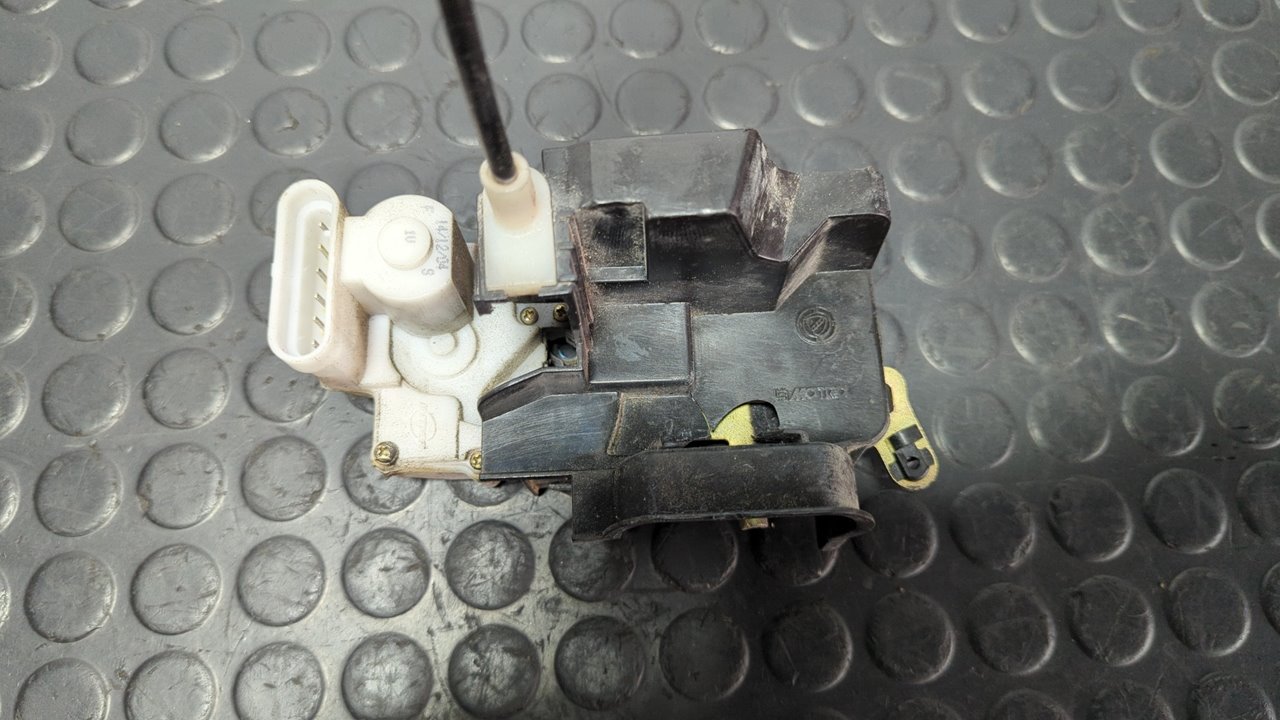 CERRADURA PUERTA DELANTERA IZQUIERDA FIAT STRADA (278) - vista 7