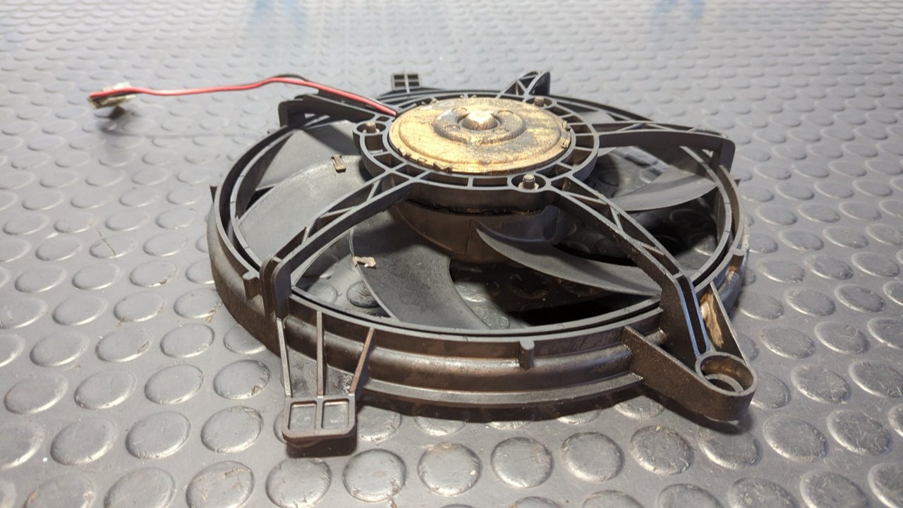 ELECTROVENTILADOR MERCEDES-BENZ VITO (W638) CAJA CERRADA - vista 3