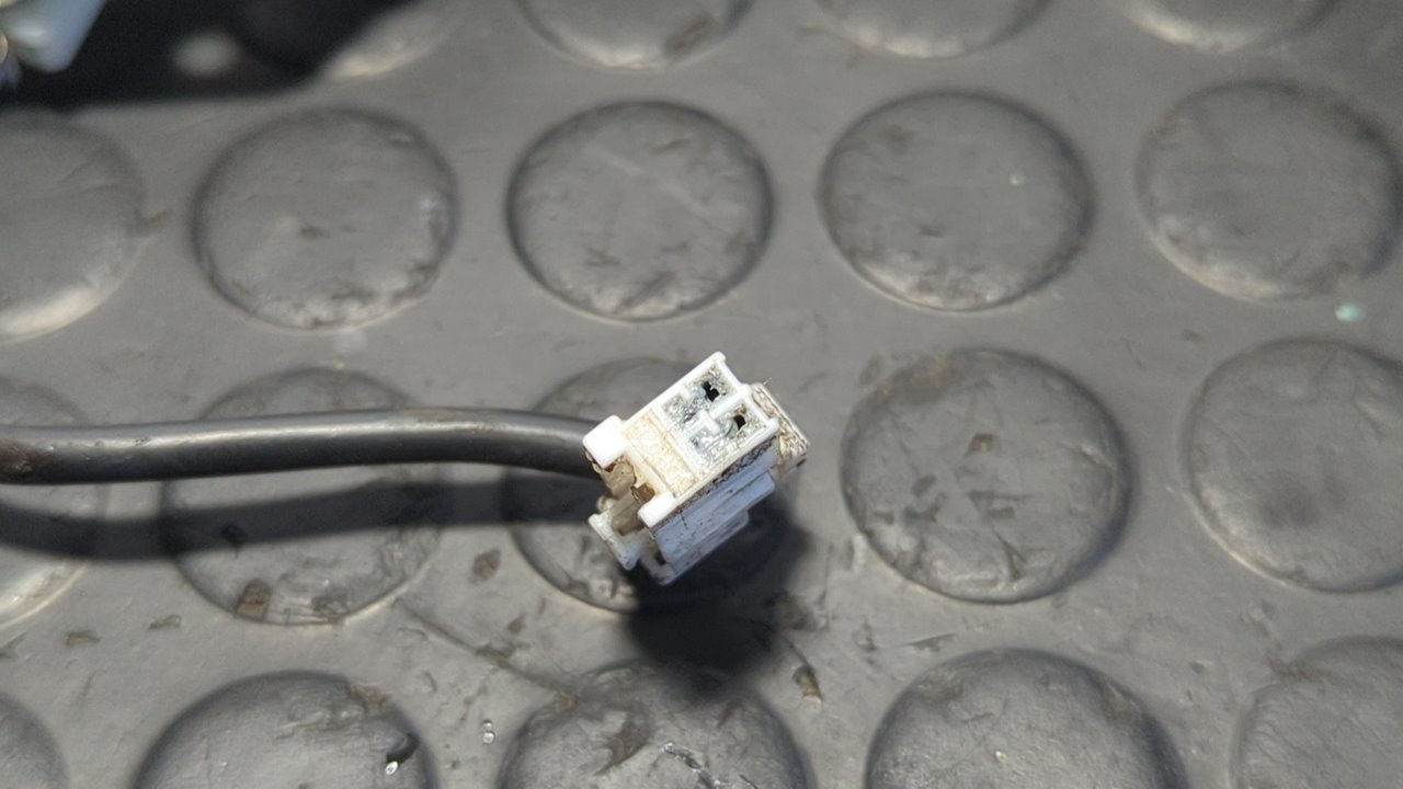 ELEVALUNAS TRASERO DERECHO MITSUBISHI L 200 (K6/7) - vista 4