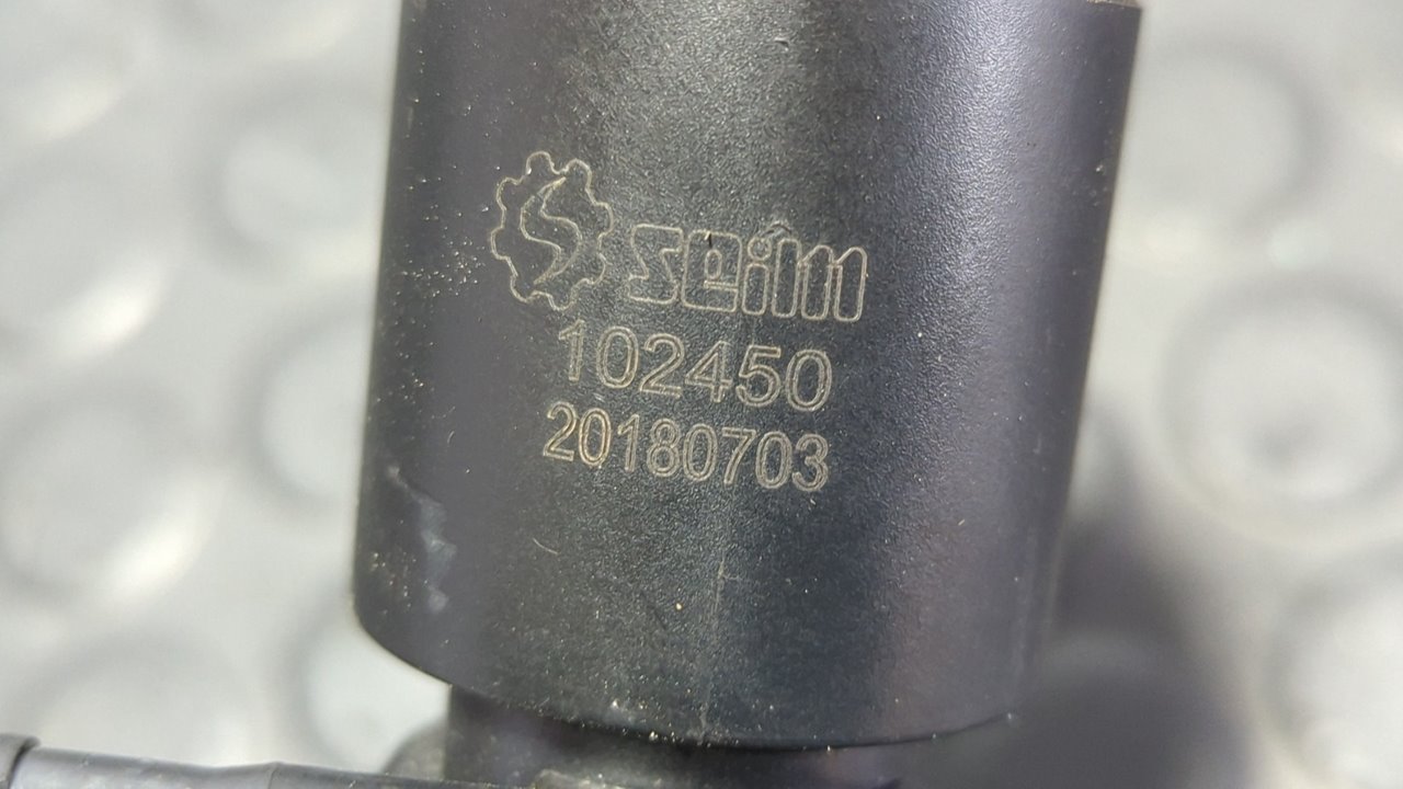 BOMBA LIMPIA ALFA ROMEO 147 (190) - vista 2