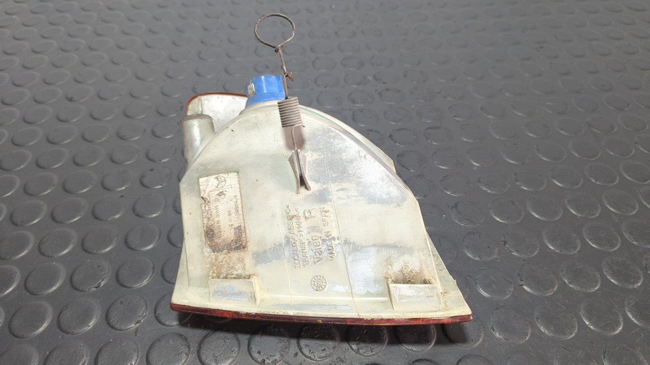 PILOTO DELANTERO DERECHO MERCEDES-BENZ VITO (W638) CAJA CERRADA - vista 3