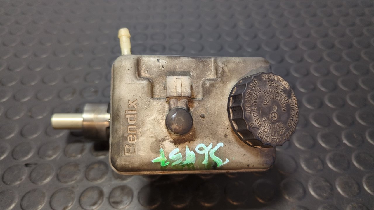 BOMBA FRENO MERCEDES-BENZ VITO (W638) CAJA CERRADA - vista 3