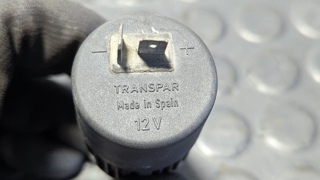 BOMBA LIMPIA MERCEDES-BENZ VITO (W638) CAJA CERRADA - vista 4