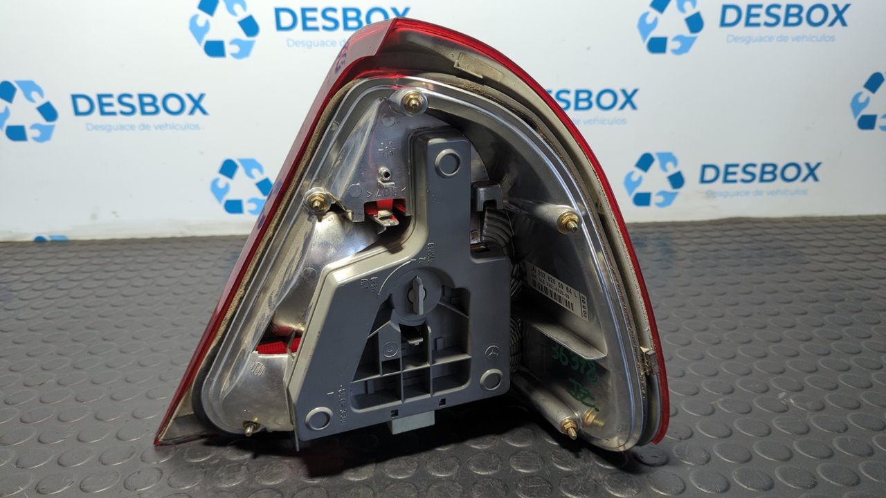 PILOTO TRASERO IZQUIERDO MERCEDES-BENZ CLASE C (W202) BERLINA - vista 5