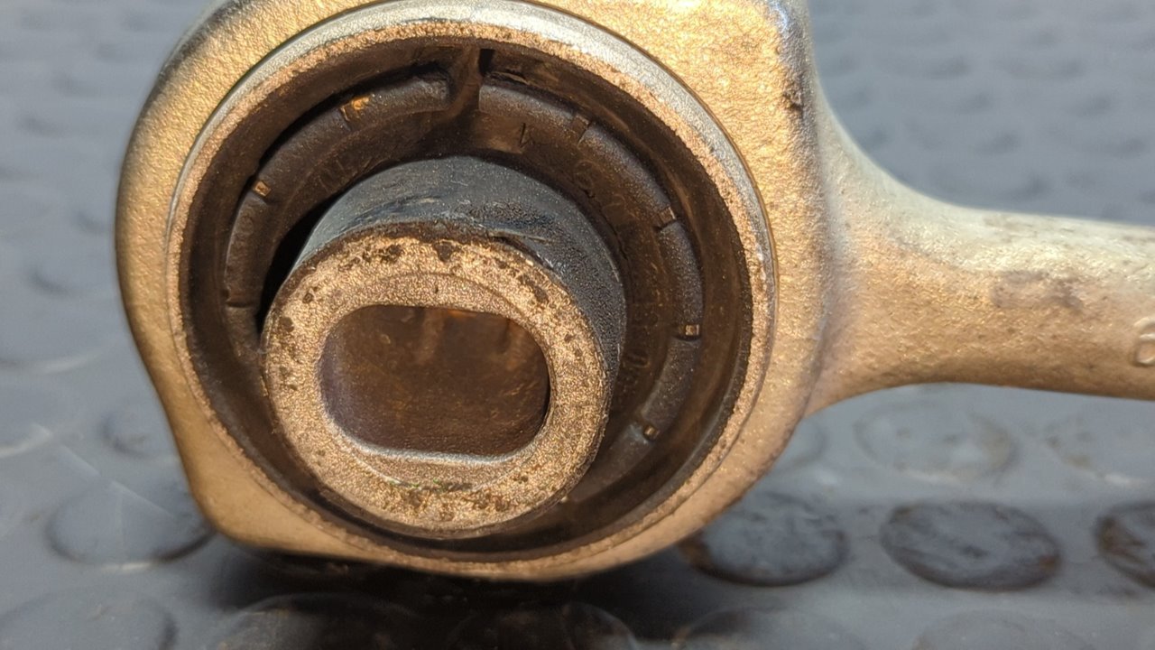 BRAZO DERECHO SUPERIOR DELANTERO MERCEDES-BENZ CLASE CLC (CL203) CLC - vista 2