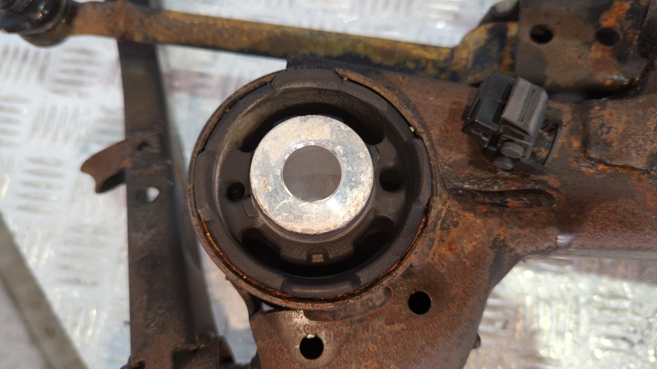 PUENTE TRASERO SUBARU IMPREZA G12 - vista 2