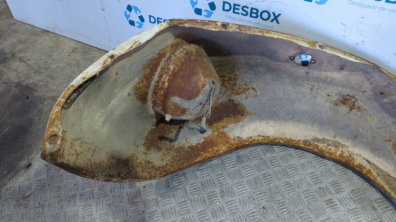 ALETA DELANTERA DERECHA VOLKSWAGEN ESCARABAJO 1.5 - vista 3