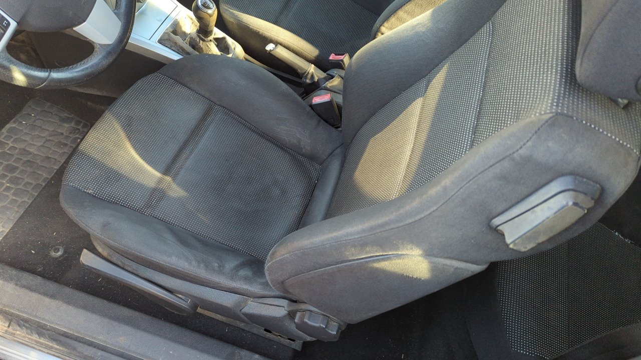 PORTON TRASERO OPEL ASTRA GTC - vista 12