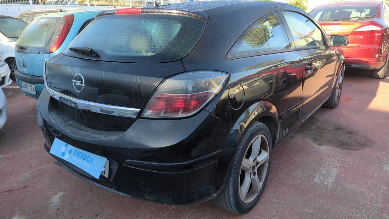 PORTON TRASERO OPEL ASTRA GTC - vista 3