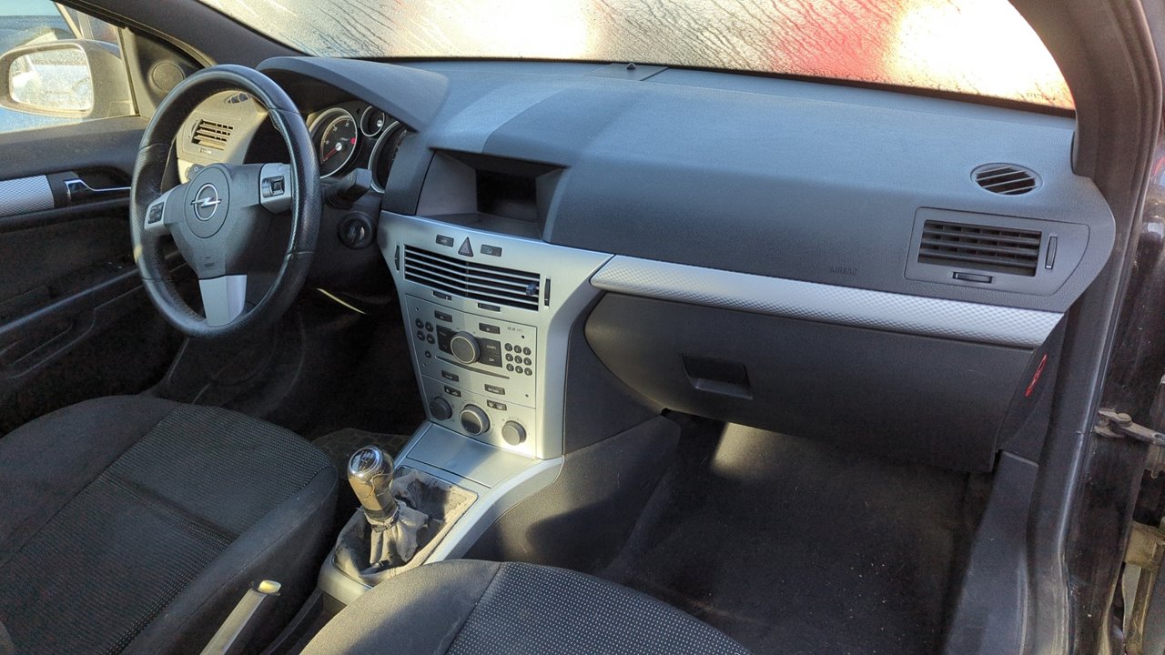 PORTON TRASERO OPEL ASTRA GTC - vista 13