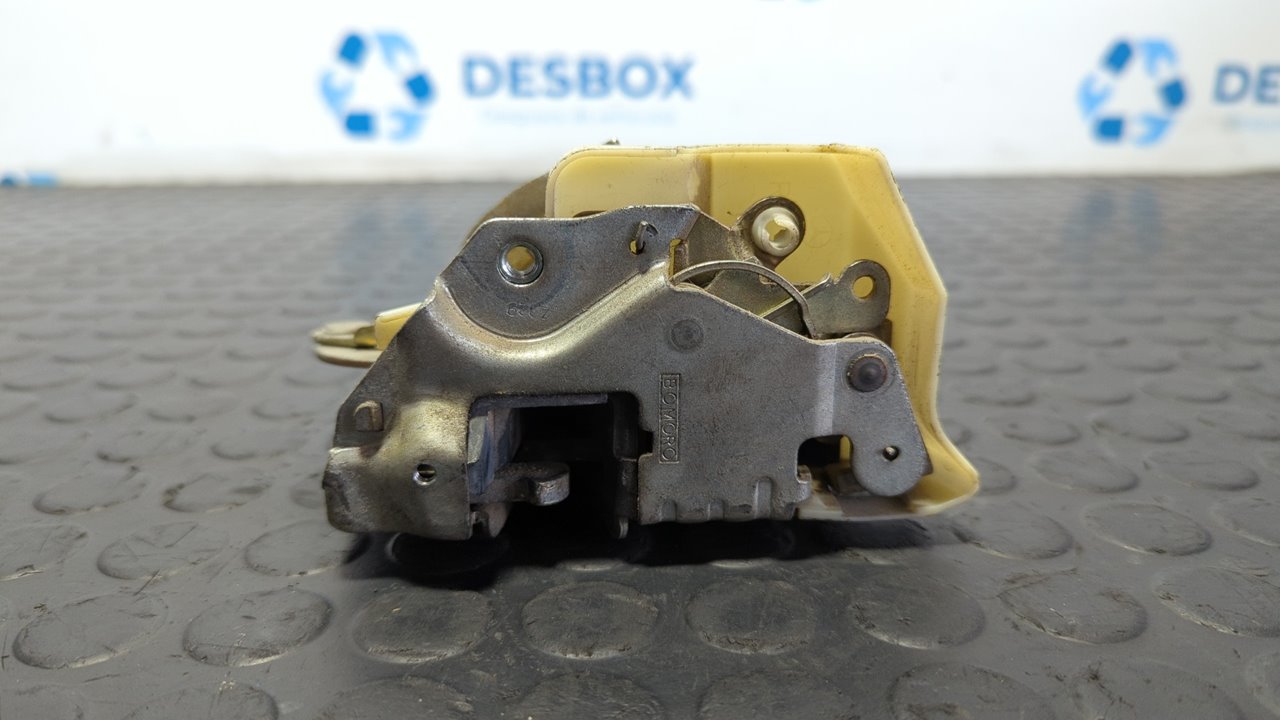 CERRADURA PUERTA TRASERA DERECHA MERCEDES CLASE C (W201) - vista 4