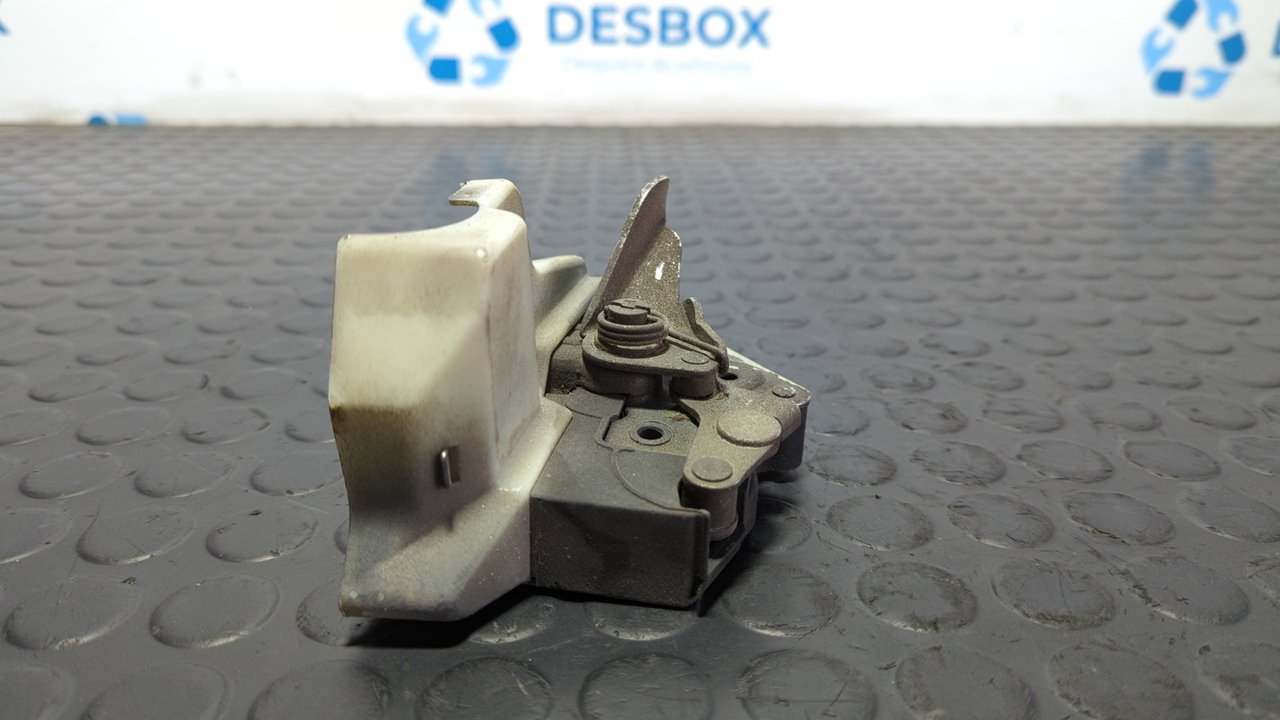 CERRADURA PUERTA TRASERA DERECHA MERCEDES CLASE E (W124) - vista 3