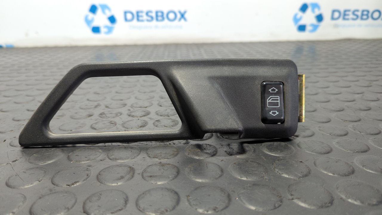 MANDO ELEVALUNAS TRASERO DERECHO MERCEDES CLASE E (W124)