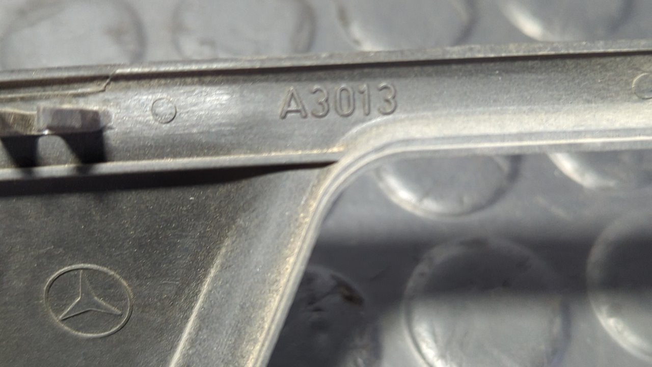 MANDO ELEVALUNAS TRASERO DERECHO MERCEDES CLASE E (W124) - vista 4