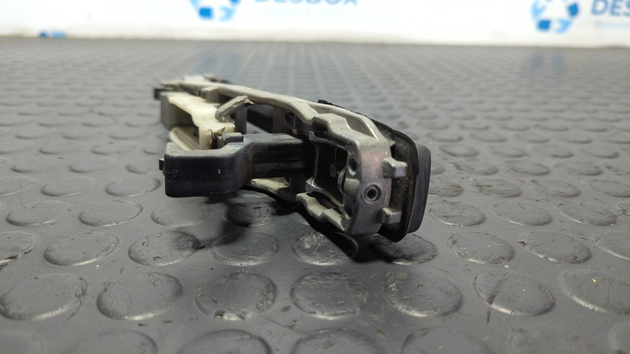 MANETA TRASERA DERECHA MERCEDES CLASE E (W124) - vista 2