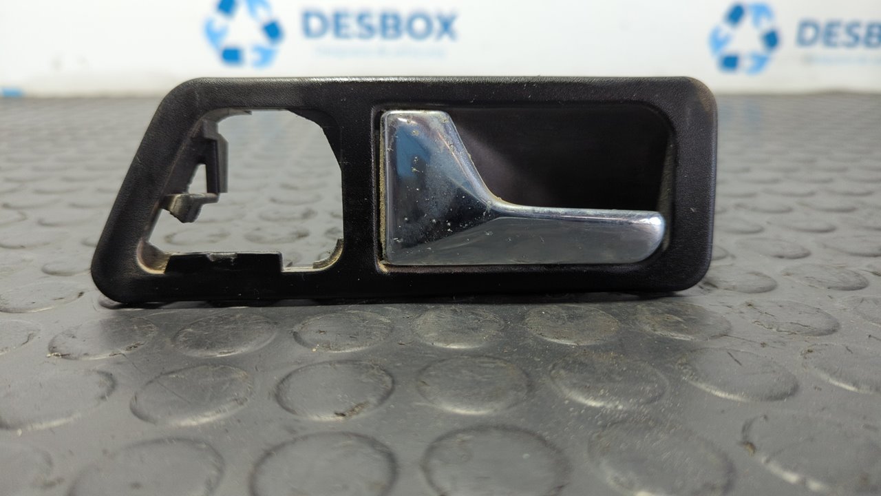 MANETA INTERIOR TRASERA DERECHA MERCEDES CLASE C (W201)