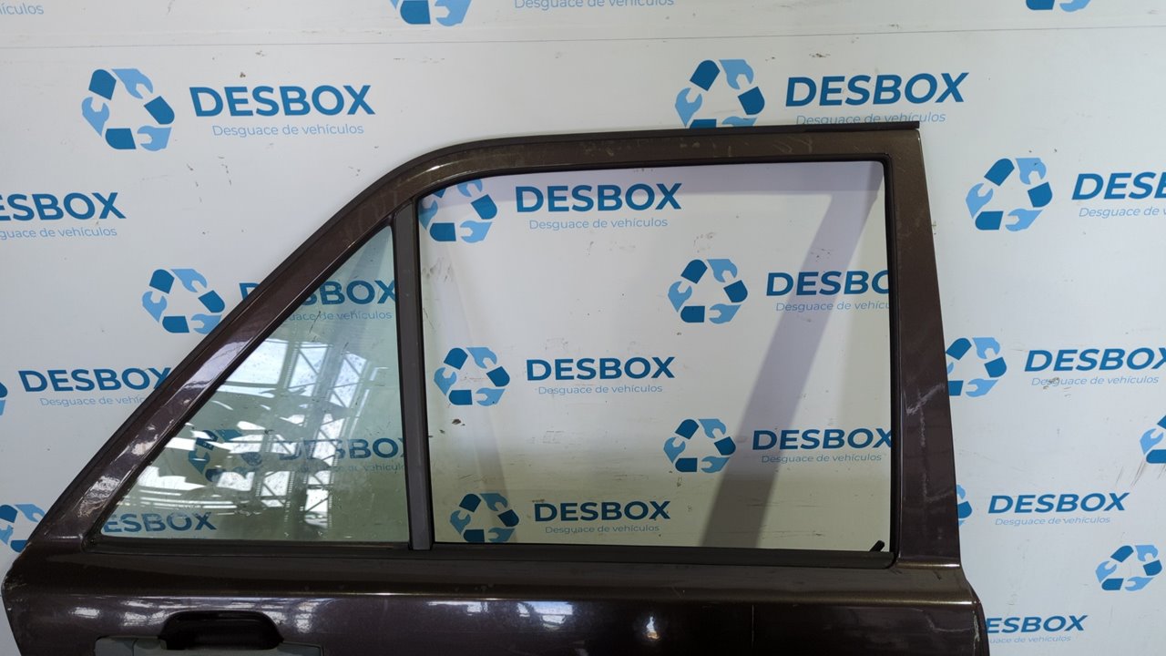 PUERTA TRASERA DERECHA MERCEDES-BENZ CLASE C (W201) - vista 2
