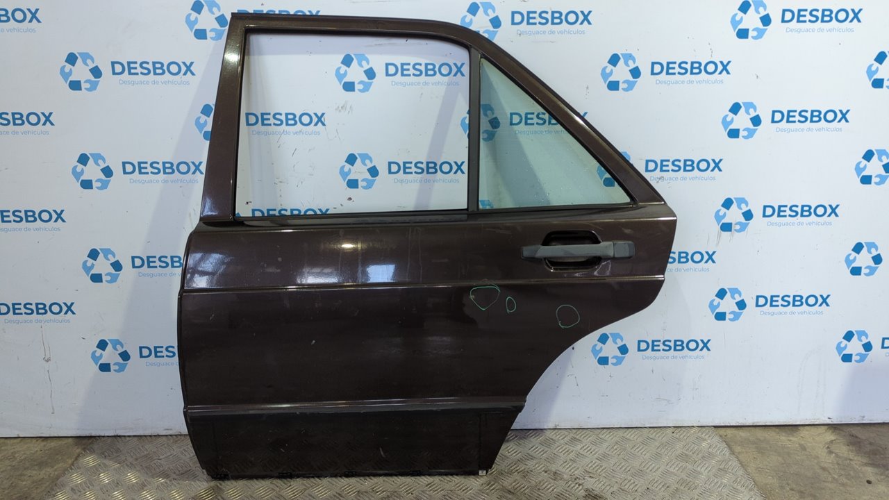 PUERTA TRASERA IZQUIERDA MERCEDES CLASE C (W201)