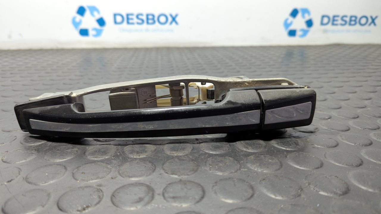 MANETA  TRASERA IZQUIERDA MERCEDES CLASE E (W124)