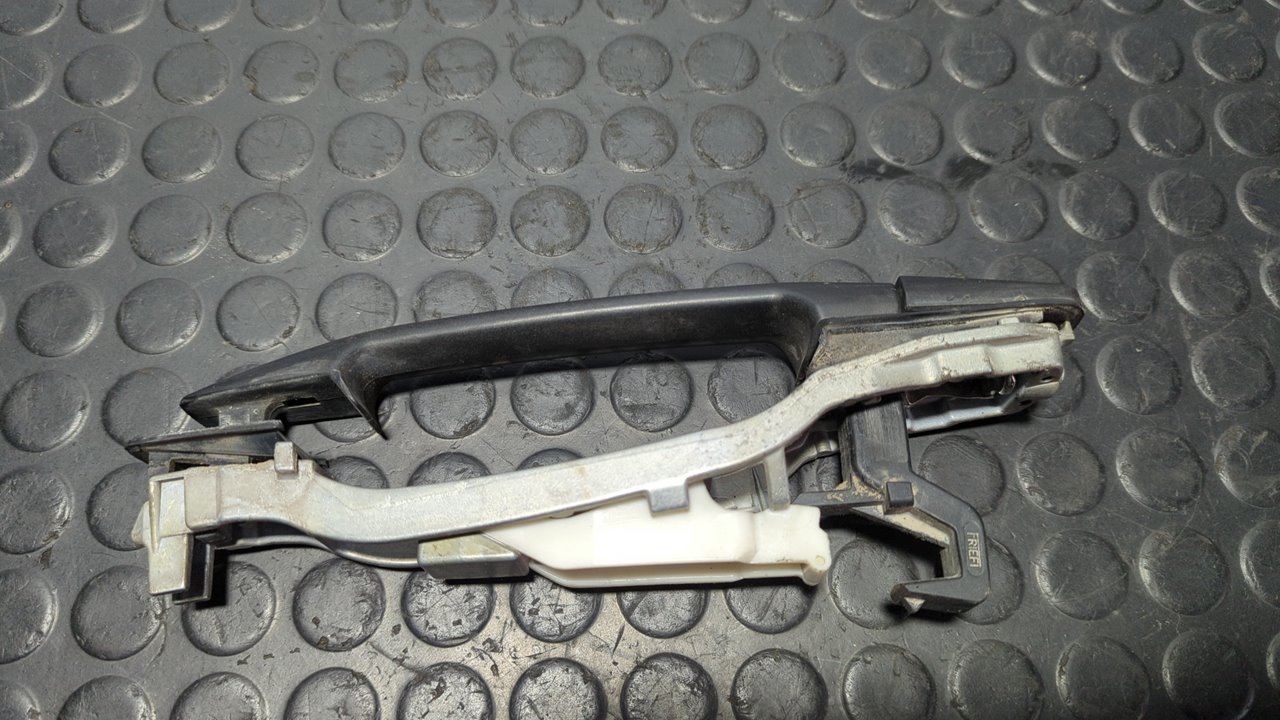 MANETA  TRASERA IZQUIERDA MERCEDES CLASE E (W124) - vista 2