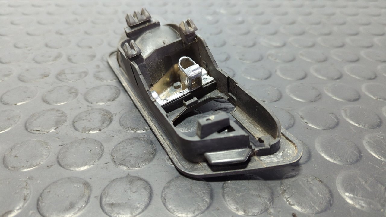 MANETA INTERIOR DELANTERA DERECHA MERCEDES-BENZ CLASE C (W201) - vista 2