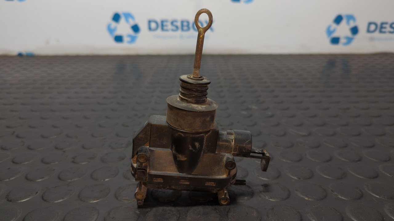 MOTOR CIERRE CENTRALIZADO DELANTERO DERECHO MERCEDES CLASE C (W201) - vista 5