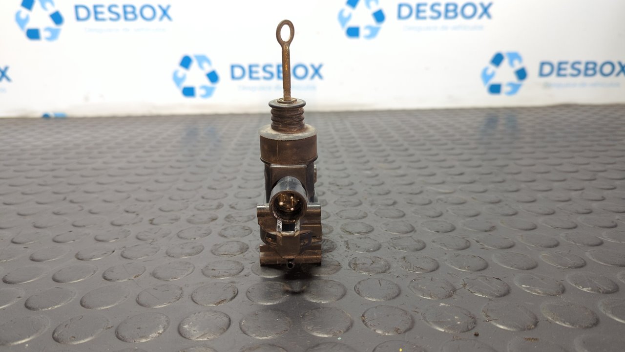 MOTOR CIERRE CENTRALIZADO DELANTERO DERECHO MERCEDES CLASE C (W201) - vista 6