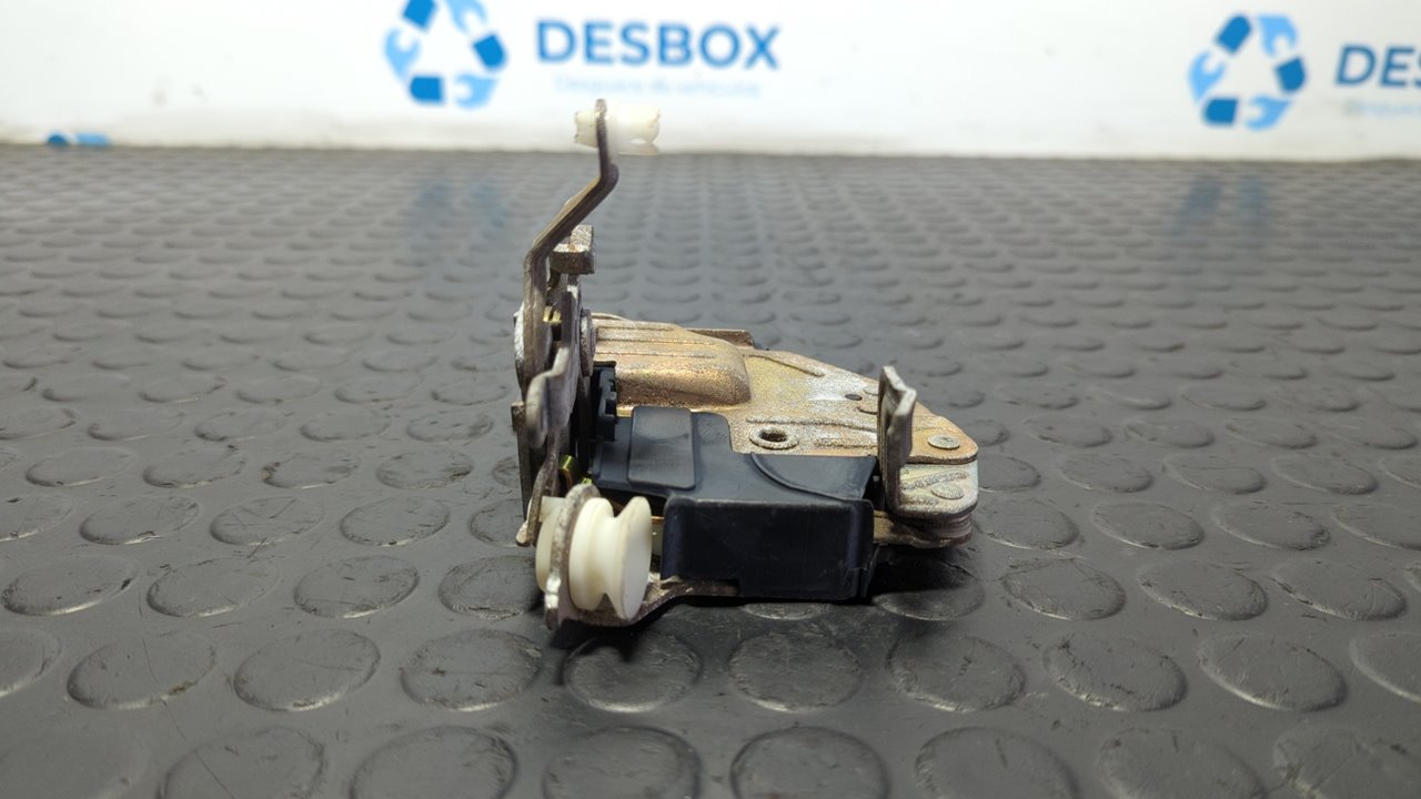 CERRADURA PUERTA DELANTERA DERECHA MERCEDES CLASE C (W201) - vista 6