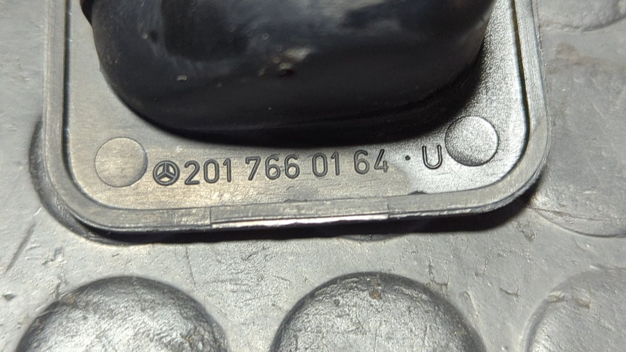 MANETA INTERIOR TRASERA IZQUIERDA MERCEDES CLASE C (W201) - vista 4